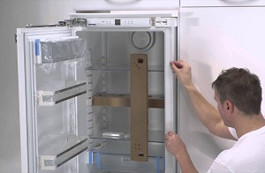 Установка встраиваемого холодильника в Нижней Салде